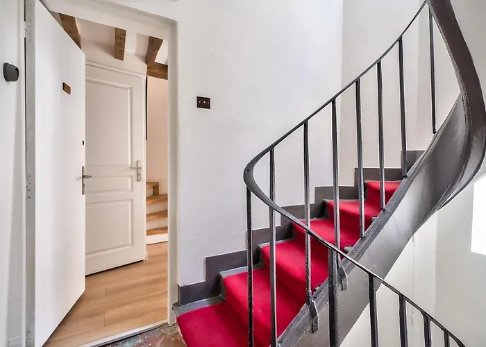 Charming Duplex Studio In The Heart Of Paris