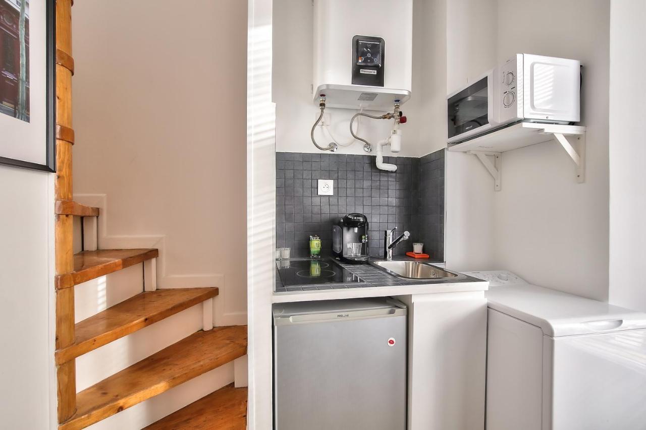 Charming Duplex In The Heart Of Paris