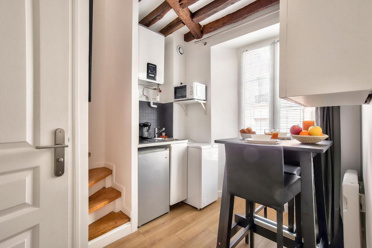 Charming Duplex In The Heart Of *